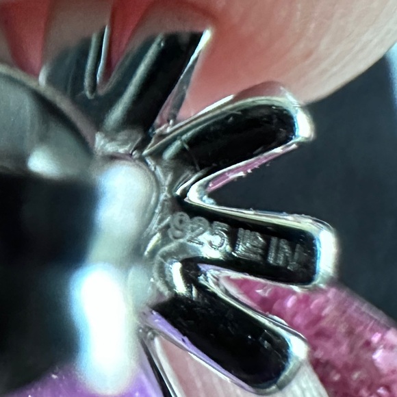 Sunburst Blue Diamond earrings by Colleen Lopez - Picture 5 of 7